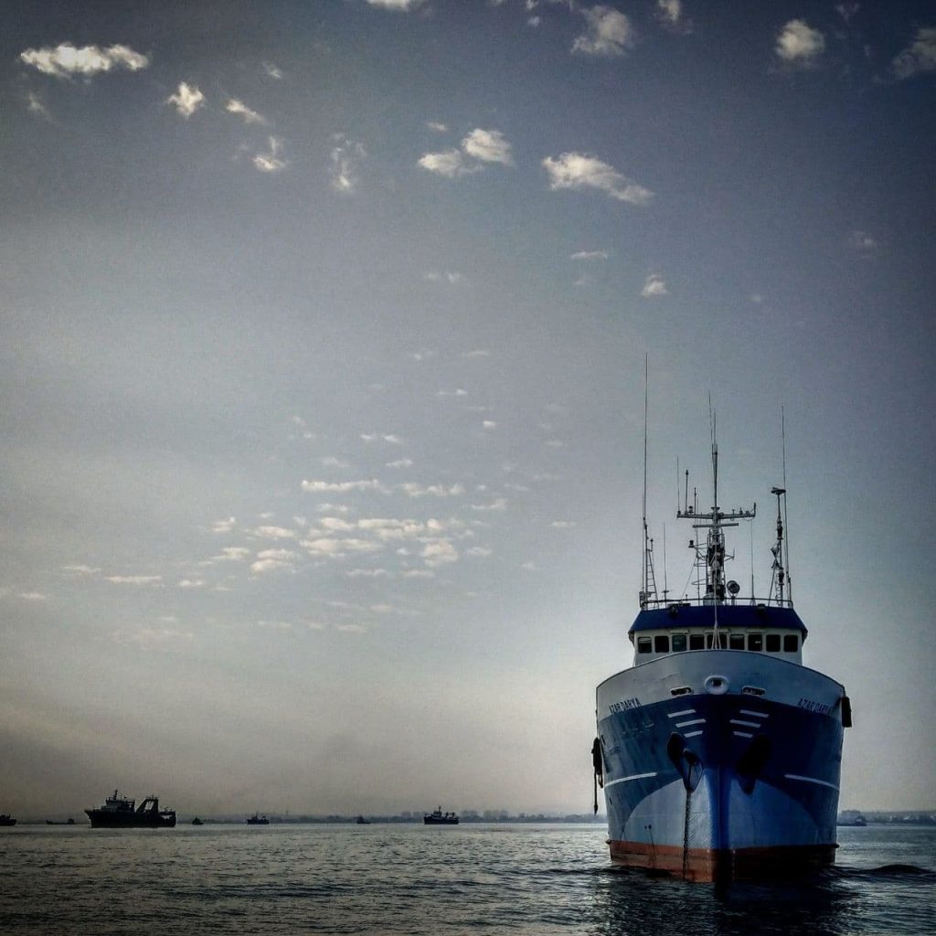 کشتی آذر دریا در لنگرگاه بندرعباس عکاس آروین نجفیان پور